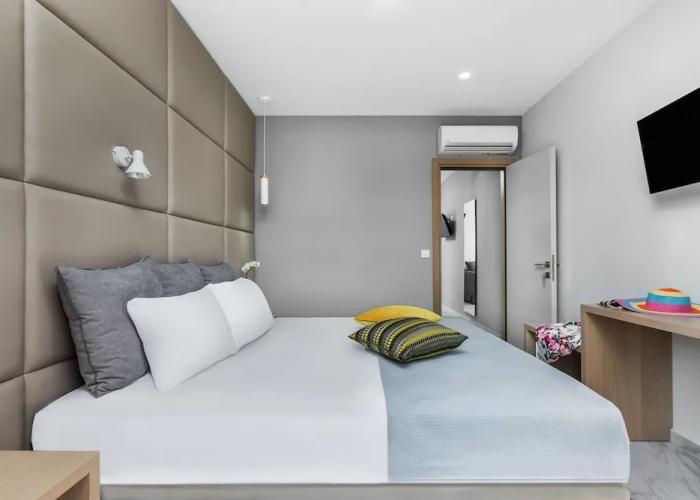 Nymphes Deluxe Accommodation