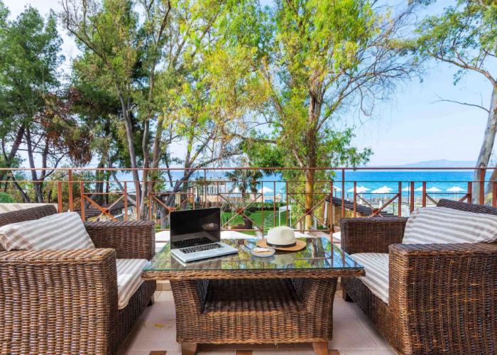 W Villas Halkidiki
