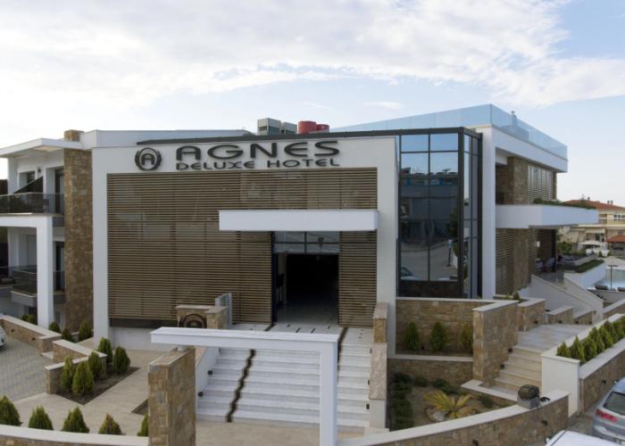 Agnes Deluxe Hotel