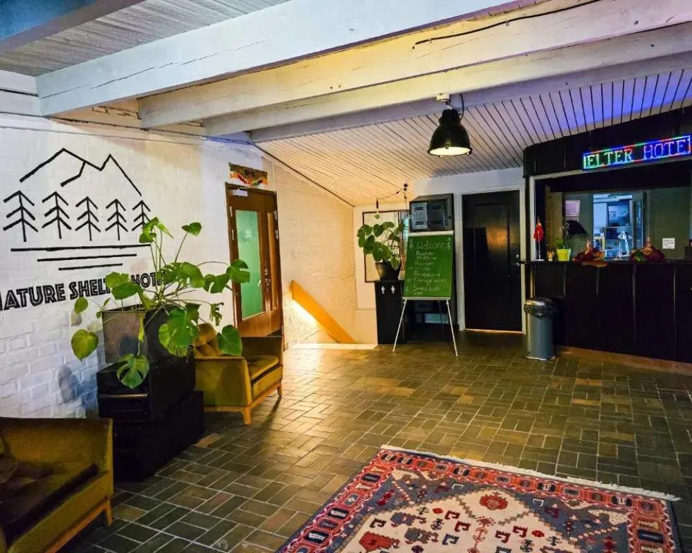 Nature Shelter Hotel