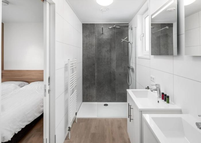 Modern Bungalow With Dishwasher, Beach at 500 m