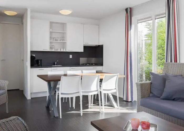 Modern Bungalow With Dishwasher, Beach at 500 m