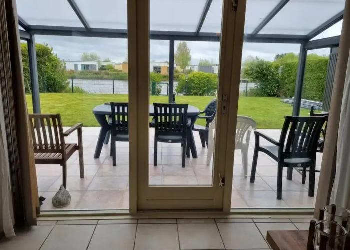 Appealing Bungalow With Garden