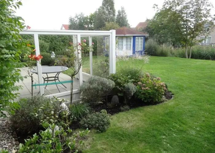 Bungalow on the Water With Wellness
