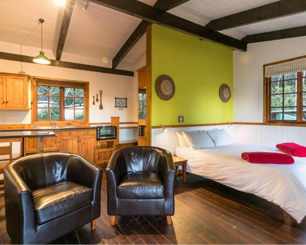 Moon Shine on Whiskey Creek