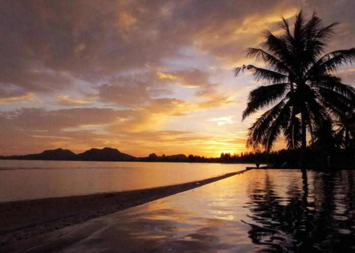 Sara Beachfront Boutique Resort