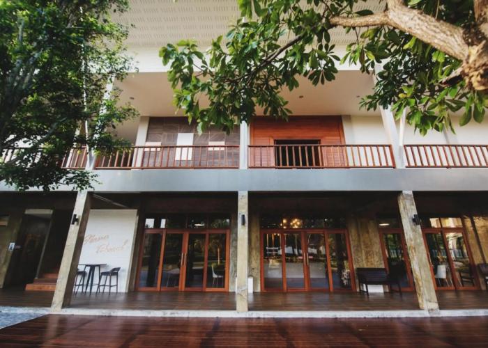 Nana Beach Hotel