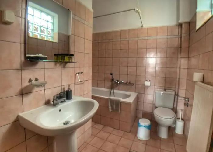 Guesthouse Monopati