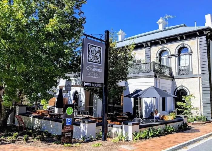 The Crafers Hotel
