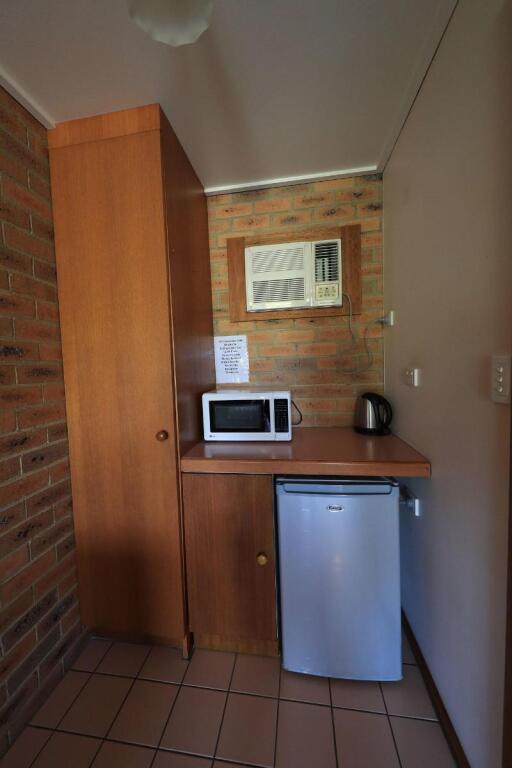 Quays Motel San Remo