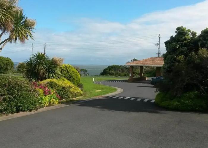 Quays Motel San Remo