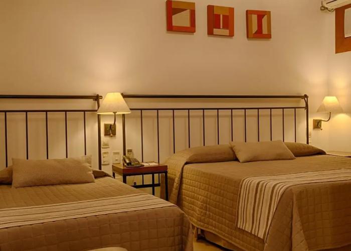 Hotel Vila Serrana