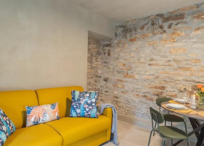 Gaia Suite Nearby Urio s Castle
