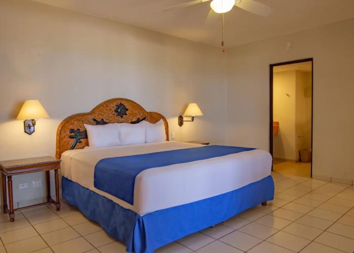 Reef Yucatan Hotel and Convention Center All Inclusive