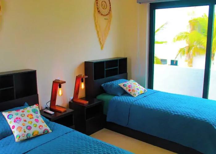 Corcomoran Luxury Beachfront house