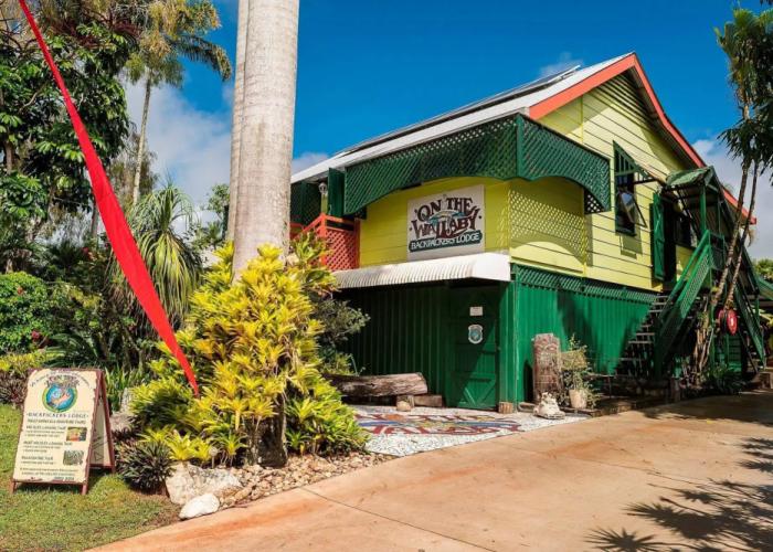 On The Wallaby Eco Lodge - Hostel