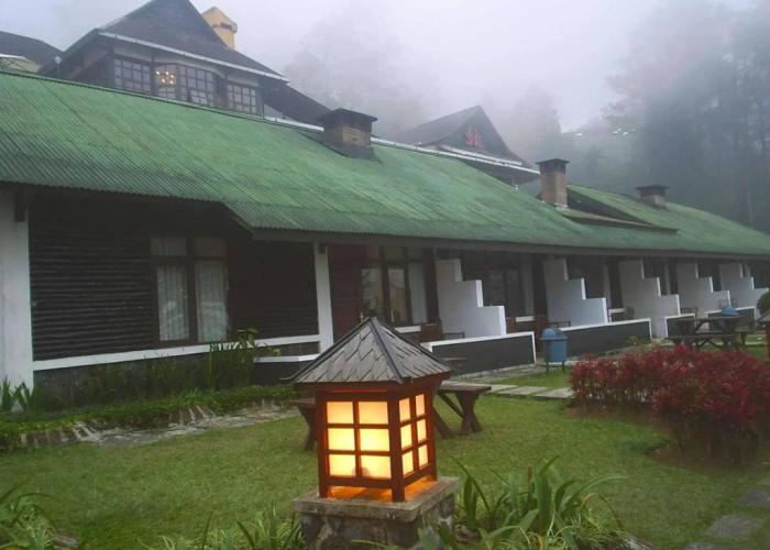Puncak Pass Resort