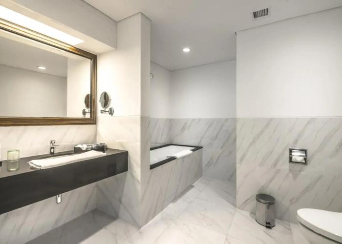 Lido Lake Resort By MNC Hotel
