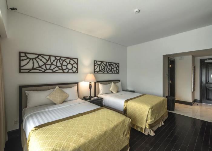 Lido Lake Resort By MNC Hotel