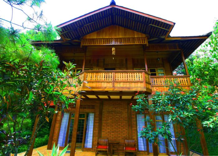 Jambuluwuk Convention Hall & Resort Puncak