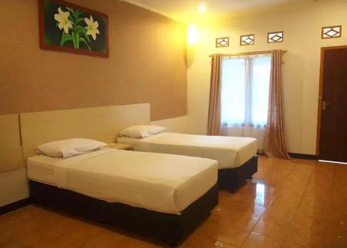 Indra Djaya Hotel