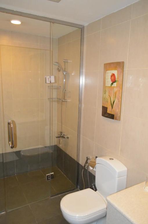 фото Golden Tulip Hail