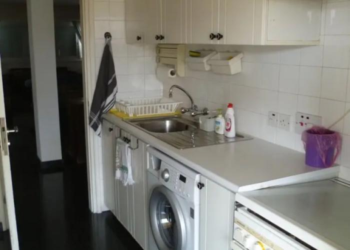 Room in House - Datacom House - The Sky Blue Room