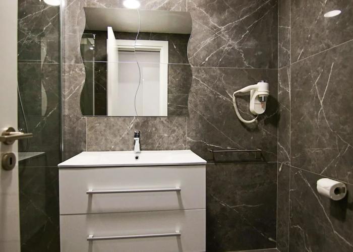 Phaedrus Living Luxury Suite Nicosia 502