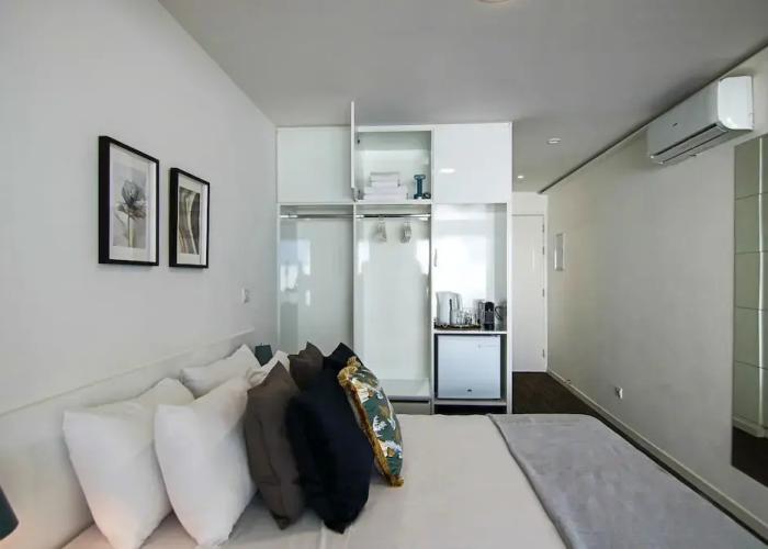 Phaedrus Living Luxury Suite Nicosia 502