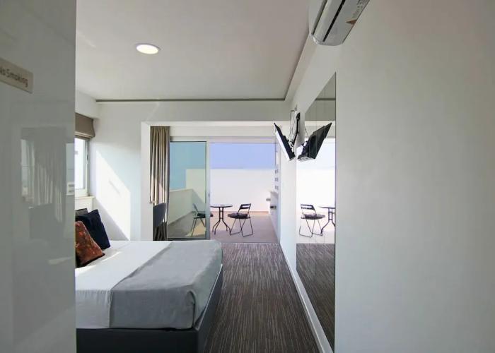 Phaedrus Living Luxury Suite Nicosia 503