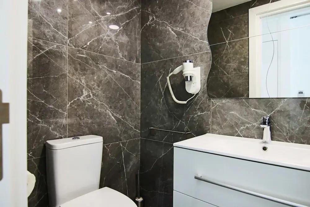 фото Phaedrus Living Luxury Suite Nicosia 504