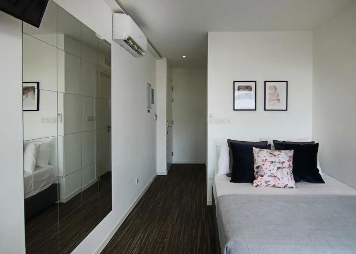 Phaedrus Living Luxury Suite Nicosia 504