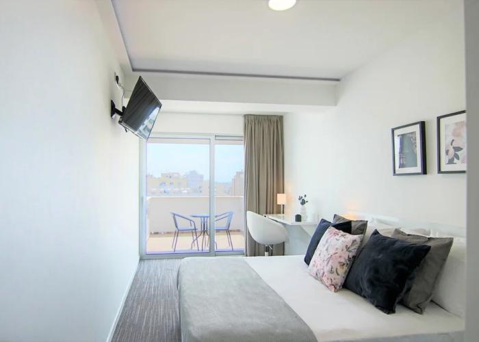 Phaedrus Living Luxury Suite Nicosia 508