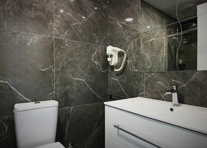 Phaedrus Living Luxury Suite Nicosia 509