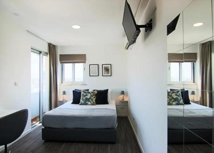 Phaedrus Living Luxury Suite Nicosia 510