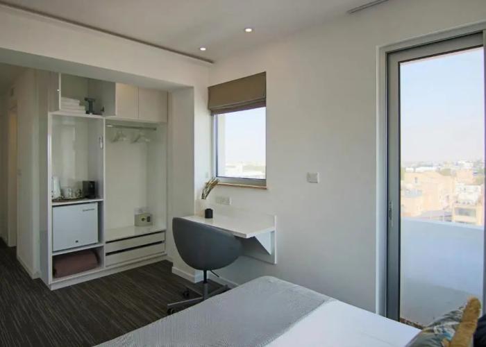 Phaedrus Living Luxury Suite Nicosia 510