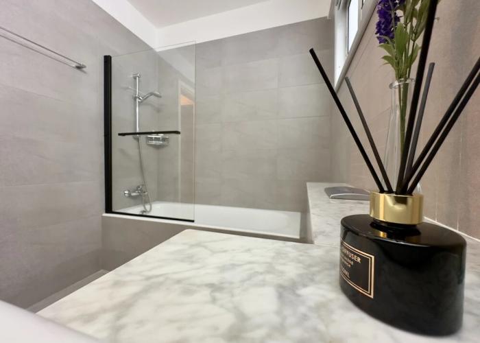 Welcome to Our Luxurious 1-bedroom Private Residence With a Special Patio