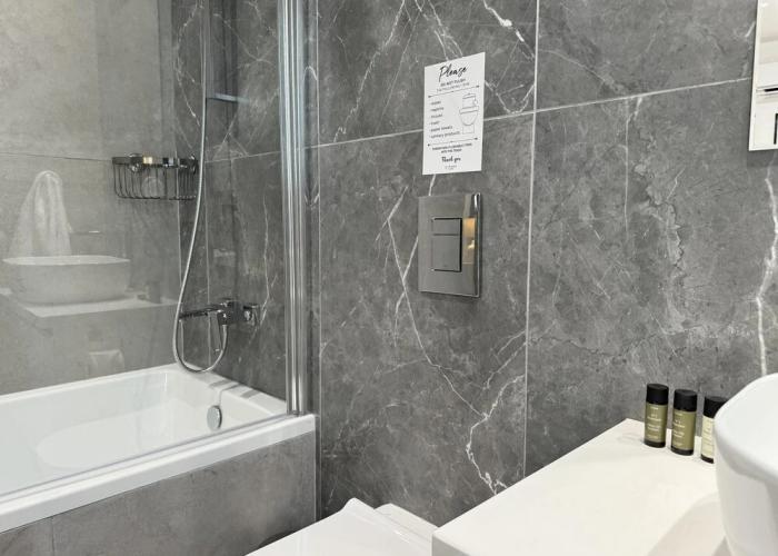 Phaedrus Living White Hills Suites City View