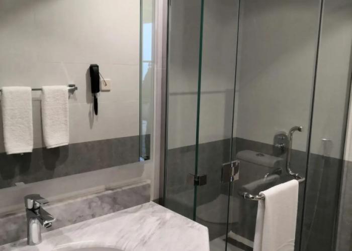 Holiday Villa Hail Hotel