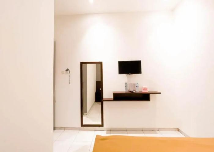 New Surya Hotel