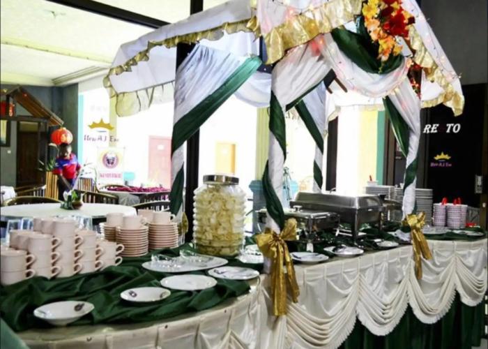 Mahkota Hotel Genteng