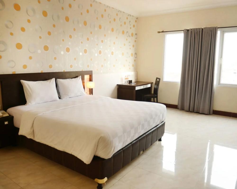 фото Hotel 88 Diponegoro
