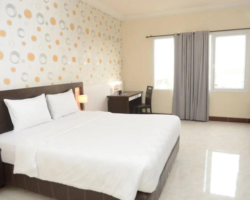 фото Hotel 88 Diponegoro