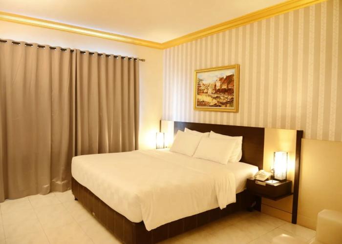Hotel 88 Diponegoro