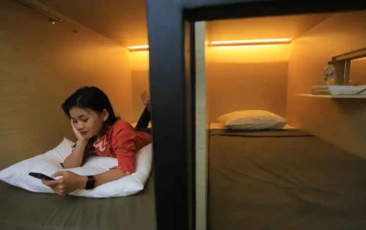 фото InnBox Capsule Hotel