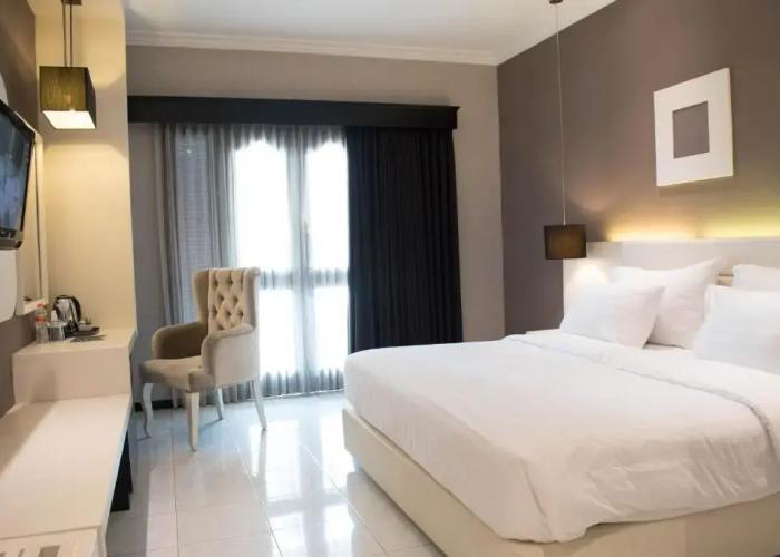 Luminor Hotel Jember by WH