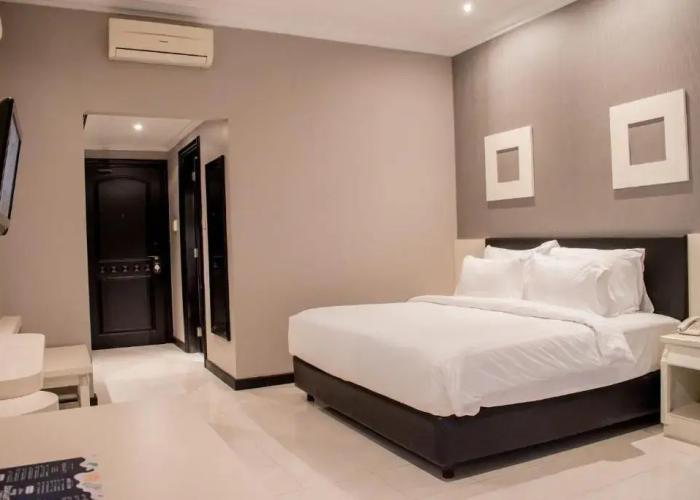 Luminor Hotel Jember by WH