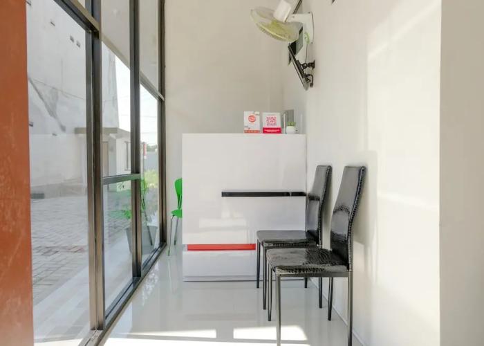 Super OYO Capital O 2798 Semeru Residence Syariah