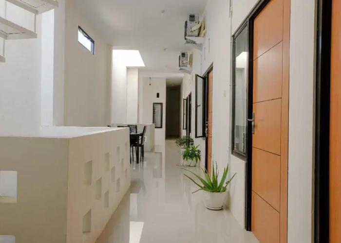 OYO 2798 Semeru Residence Syariah