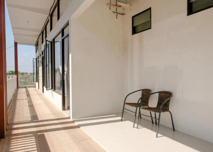 OYO 2798 Semeru Residence Syariah